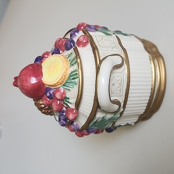 Fitz and Floyd Classics 1990 Winter Spice Christmas Sugar bowl with lid - Picture 2 of 8